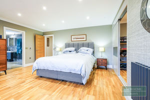 Photo 27- click for photo gallery